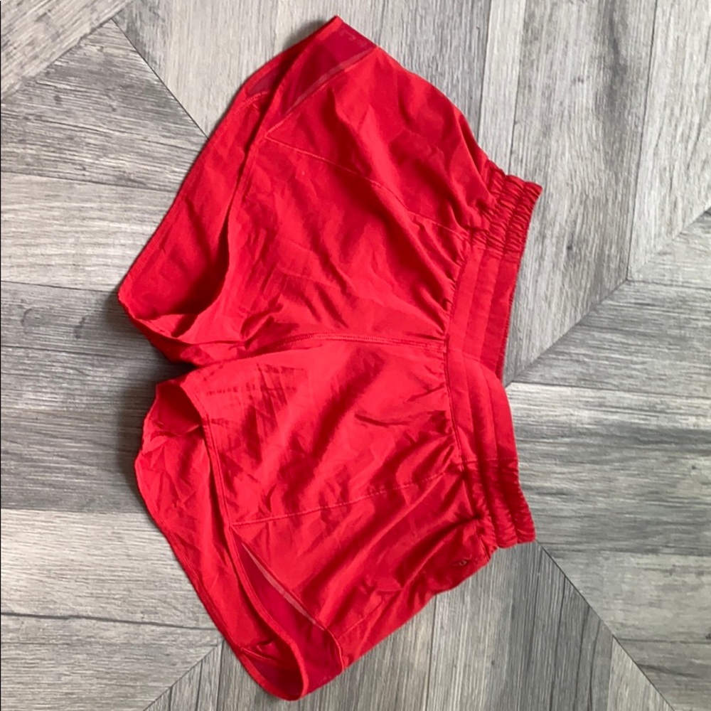 Lululemon Hotty hot short high rise 2.5”